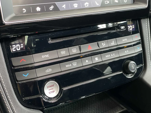 Jaguar f-pace 2.0t awd r-sport pure 250pk 2020, h-258-bd - afbeelding 20 van  50