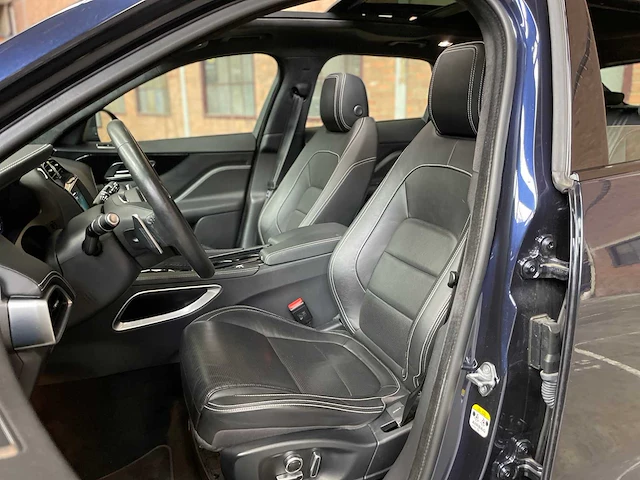 Jaguar f-pace 2.0t awd r-sport pure 250pk 2020, h-258-bd - afbeelding 25 van  50