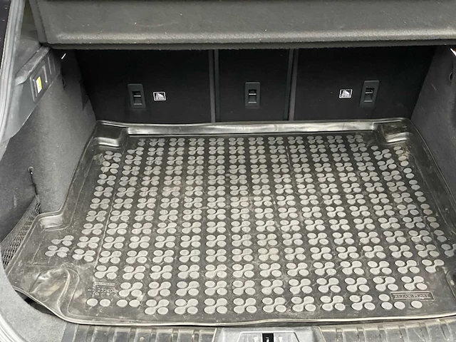 Jaguar f-pace 2.0t awd r-sport pure 250pk 2020, h-258-bd - afbeelding 28 van  50