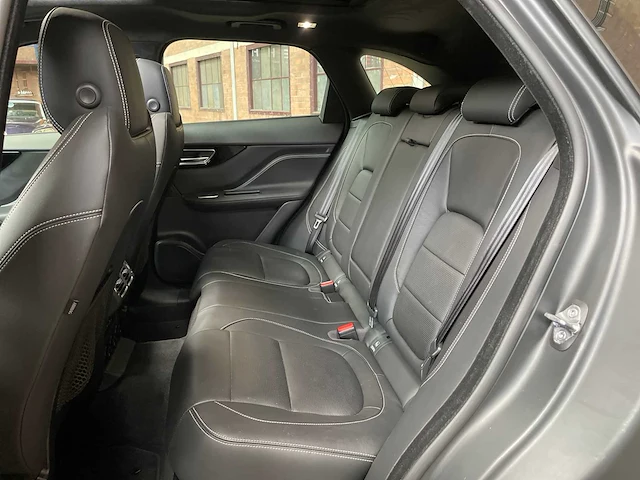 Jaguar f-pace 2.0t awd r-sport pure 250pk 2020, h-258-bd - afbeelding 33 van  50