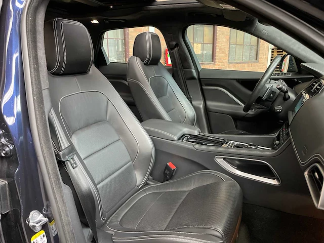 Jaguar f-pace 2.0t awd r-sport pure 250pk 2020, h-258-bd - afbeelding 41 van  50
