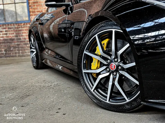 Jaguar f-type svr 5.0 v8 coupé awd black-edition 575pk 2018, n-982-jf - afbeelding 4 van  75