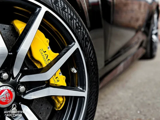 Jaguar f-type svr 5.0 v8 coupé awd black-edition 575pk 2018, n-982-jf - afbeelding 34 van  75