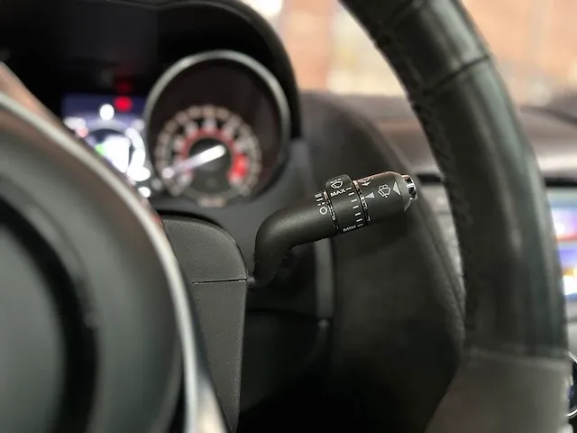 Jaguar f-type svr 5.0 v8 coupé awd black-edition 575pk 2018, n-982-jf - afbeelding 46 van  75