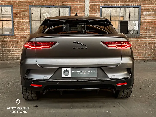 Jaguar i-pace ev400 business edition s 90 kwh 400pk 2019 -orig. nl-, h-227-bd - afbeelding 10 van  56