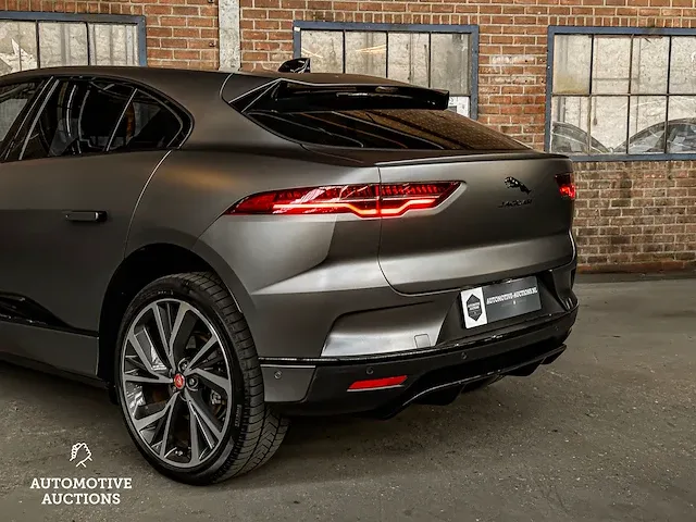 Jaguar i-pace ev400 business edition s 90 kwh 400pk 2019 -orig. nl-, h-227-bd - afbeelding 16 van  56