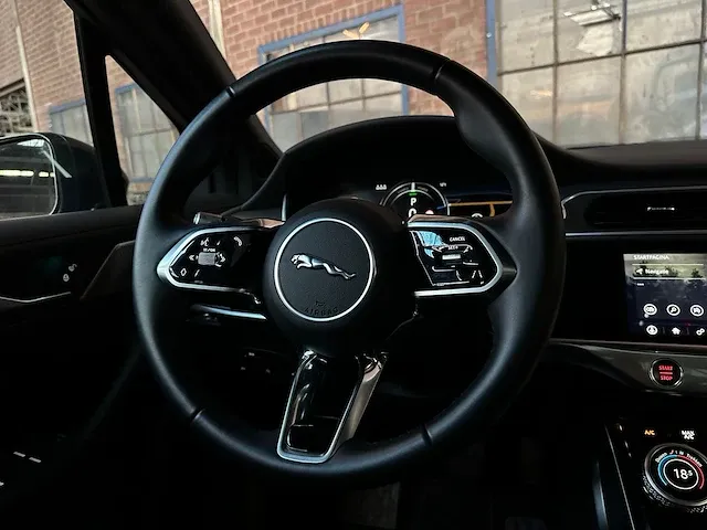 Jaguar i-pace ev400 business edition s 90 kwh 400pk 2019 -orig. nl-, h-227-bd - afbeelding 20 van  56
