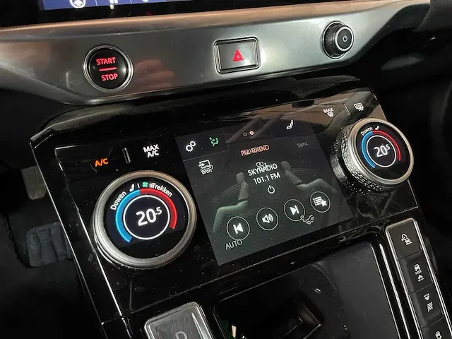 Jaguar i-pace ev400 s 90 kwh 400pk 2018 orig-nl, xg-623-g - afbeelding 39 van  58