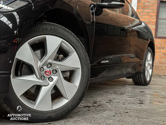 Jaguar i-pace ev400 s 90 kwh 400pk 2018 (origineel-nl + 1e eigenaar), xf-397-s - afbeelding 32 van  37