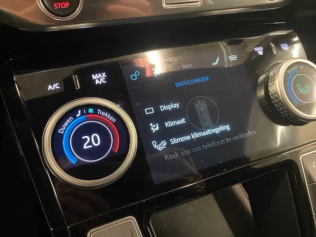Jaguar i-pace ev400 s 90 kwh 400pk 2018 (origineel-nl), xf-095-z - afbeelding 44 van  74