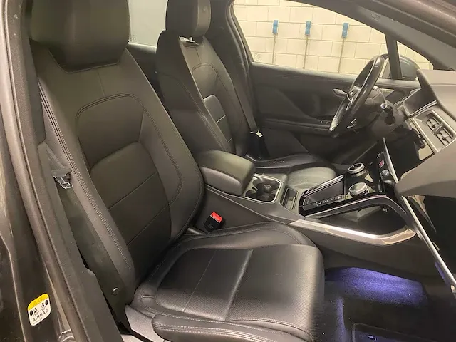 Jaguar i-pace ev400 s 90 kwh 400pk 2018 (origineel-nl), xf-095-z - afbeelding 64 van  74