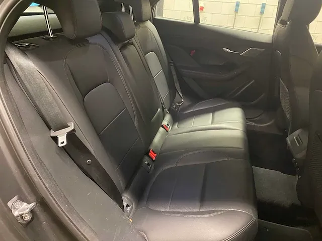 Jaguar i-pace ev400 s 90 kwh 400pk 2018 (origineel-nl), xf-095-z - afbeelding 65 van  74