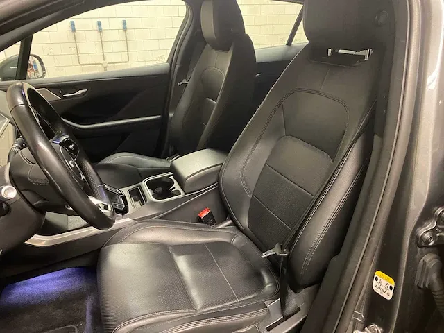 Jaguar i-pace ev400 s 90 kwh 400pk 2018 (origineel-nl), xf-095-z - afbeelding 68 van  74