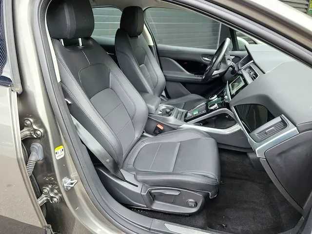 Jaguar i-pace ev400 s ts-713-v - afbeelding 29 van  48