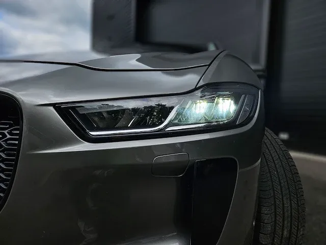 Jaguar i-pace ev400 s ts-713-v - afbeelding 36 van  48