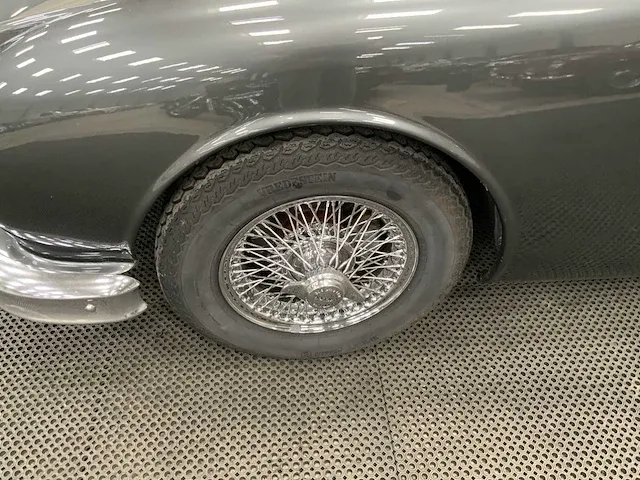 Jaguar mk 2 oldtimer - 1967 - afbeelding 25 van  33