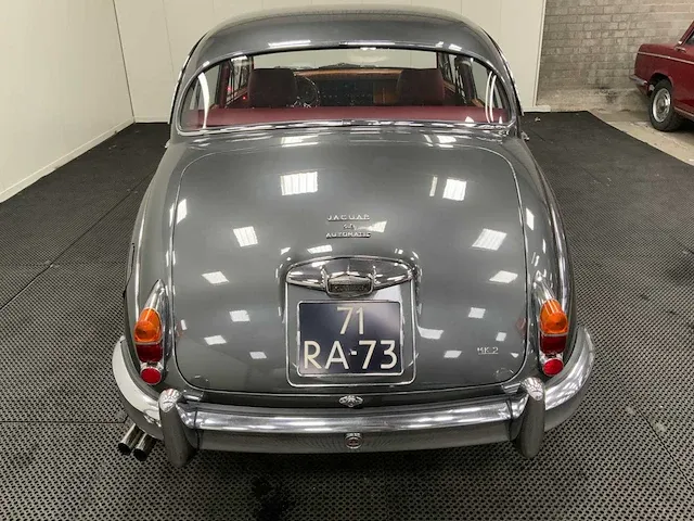Jaguar mk 2 oldtimer - 1967 - afbeelding 28 van  33