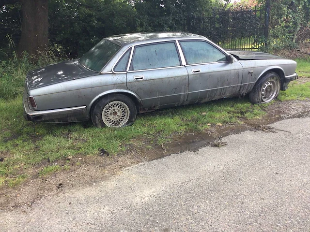 Jaguar personenauto - afbeelding 5 van  11