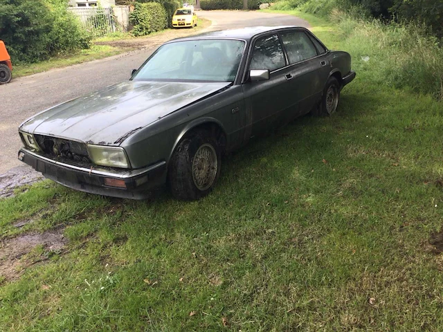 Jaguar personenauto - afbeelding 9 van  11