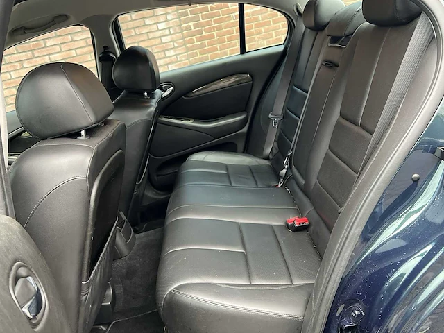 Jaguar s-type 3.0 v6 2001 | youngtimer | 07-hr-dr - afbeelding 17 van  28