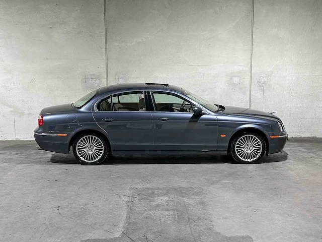 Jaguar s-type 3.0 v6 executive 238pk 2005, 20-sj-jl youngtimer - afbeelding 2 van  40