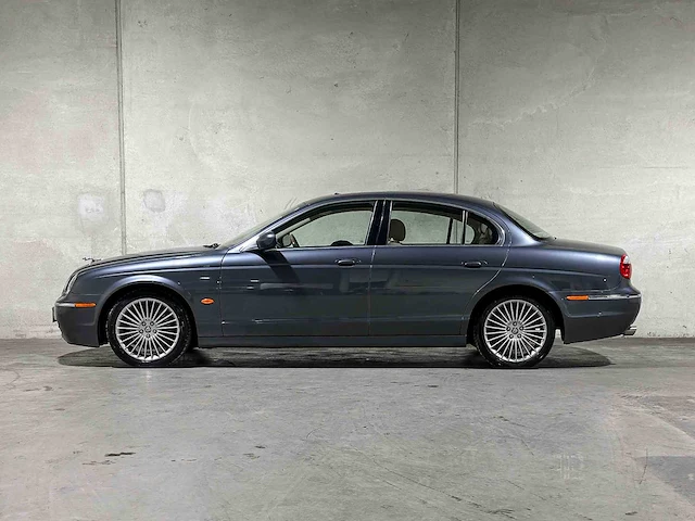 Jaguar s-type 3.0 v6 executive 238pk 2005, 20-sj-jl youngtimer - afbeelding 9 van  40