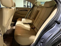 Jaguar s-type 3.0 v6 executive 238pk 2005, 20-sj-jl youngtimer - afbeelding 27 van  40