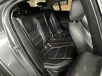 Jaguar xe 2.0 d portfolio 179pk 2015, h-969-ll - afbeelding 33 van  42
