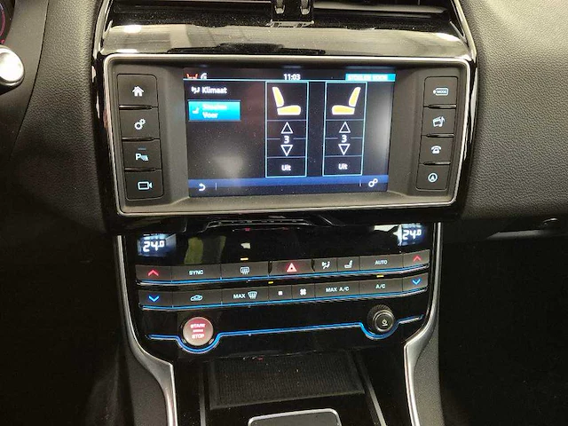 Jaguar xe 2.0 d portfolio automaat; hd-618-l - afbeelding 5 van  21
