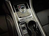 Jaguar xe 2.0 d portfolio automaat; hd-618-l - afbeelding 6 van  21