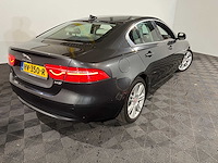Jaguar xe 2.0 d portfolio, hv-350-r - afbeelding 8 van  12