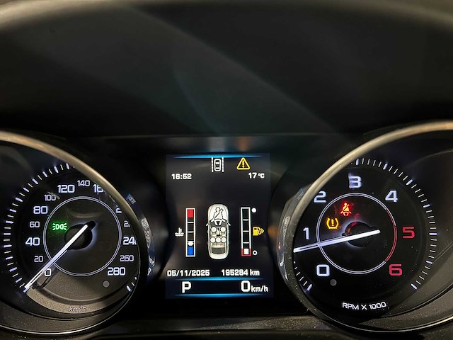 Jaguar xe 2.0 d portfolio, hv-350-r - afbeelding 11 van  12