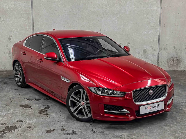 Jaguar xe 2.0 d r-sport (origineel-nl) portfolio x760 163pk 2015, gs-106-g - afbeelding 2 van  81