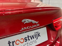 Jaguar xe 2.0 d r-sport (origineel-nl) portfolio x760 163pk 2015, gs-106-g - afbeelding 13 van  81