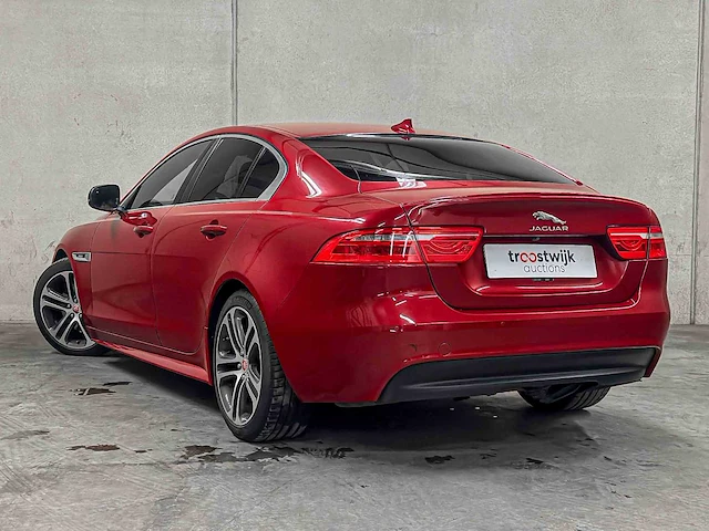 Jaguar xe 2.0 d r-sport (origineel-nl) portfolio x760 163pk 2015, gs-106-g - afbeelding 14 van  81