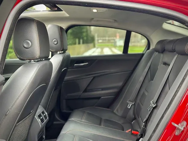Jaguar xe 2.0 portfolio automaat, gt-047-p - afbeelding 6 van  29