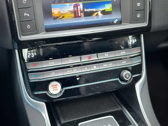 Jaguar xe 2.0 portfolio automaat, gt-047-p - afbeelding 16 van  29