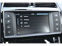 Jaguar xe 25t prestige business - personenauto - afbeelding 18 van  38