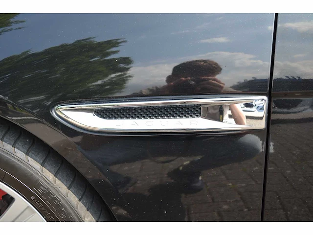 Jaguar xe 25t prestige business - personenauto - afbeelding 24 van  38