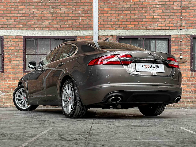 Jaguar xf 2.0 luxury (origineel-nl) 241pk 2015, 8-zkt-10 - afbeelding 5 van  45