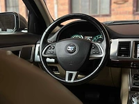 Jaguar xf 2.0 luxury (origineel-nl) 241pk 2015, 8-zkt-10 - afbeelding 11 van  45