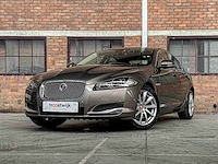 Jaguar xf 2.0 luxury (origineel-nl) 241pk 2015, 8-zkt-10