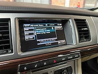 Jaguar xf 2.0 luxury (origineel-nl) 241pk 2015, 8-zkt-10 - afbeelding 22 van  45