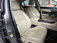 Jaguar xf 2.0 luxury (origineel-nl) 241pk 2015, 8-zkt-10 - afbeelding 36 van  45