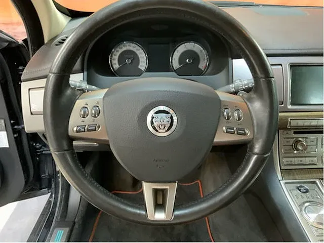 Jaguar xf 2008 - afbeelding 25 van  57