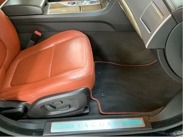 Jaguar xf 2008 - afbeelding 42 van  57