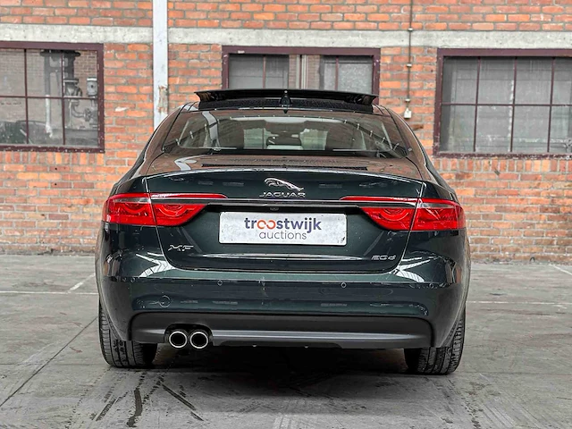 Jaguar xf 2.0d portfolio 179pk 2017, nd-065-g - afbeelding 4 van  43