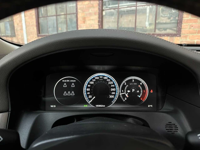 Jaguar xf 2.0d portfolio 179pk 2017, nd-065-g - afbeelding 17 van  43