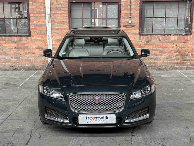 Jaguar xf 2.0d portfolio 179pk 2017, nd-065-g - afbeelding 40 van  43