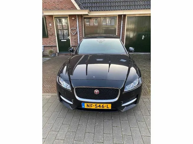 Jaguar xf 2.0d portfolio nf-546-l - afbeelding 8 van  15